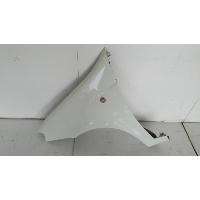 FIAT PARAFANGO ANTERIORE SINISTRO FIAT Punto 2003>2010 usato