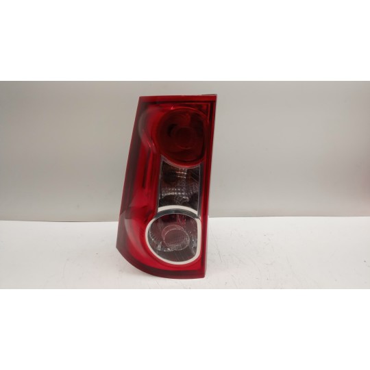FARO POSTERIORE ESTERNO SINISTRO DACIA Logan 2008>2012 usato