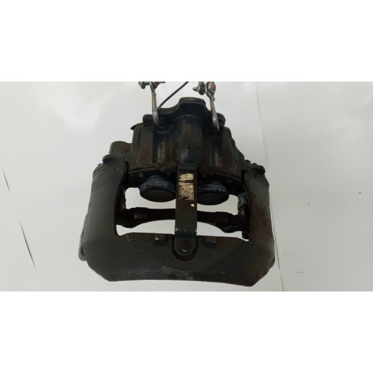 PINZA ANTERIORE DESTRA RENAULT truck T 2014> usato