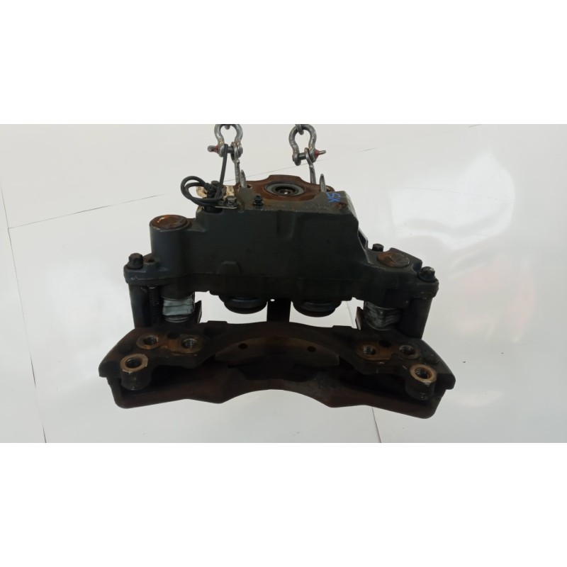RENAULT truck LEFT FRONT CALIPER BRAKE RENAULT truck T 2014> used