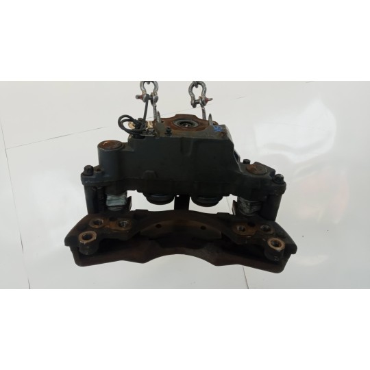 PINZA ANTERIORE SINISTRA RENAULT truck T 2014> usato