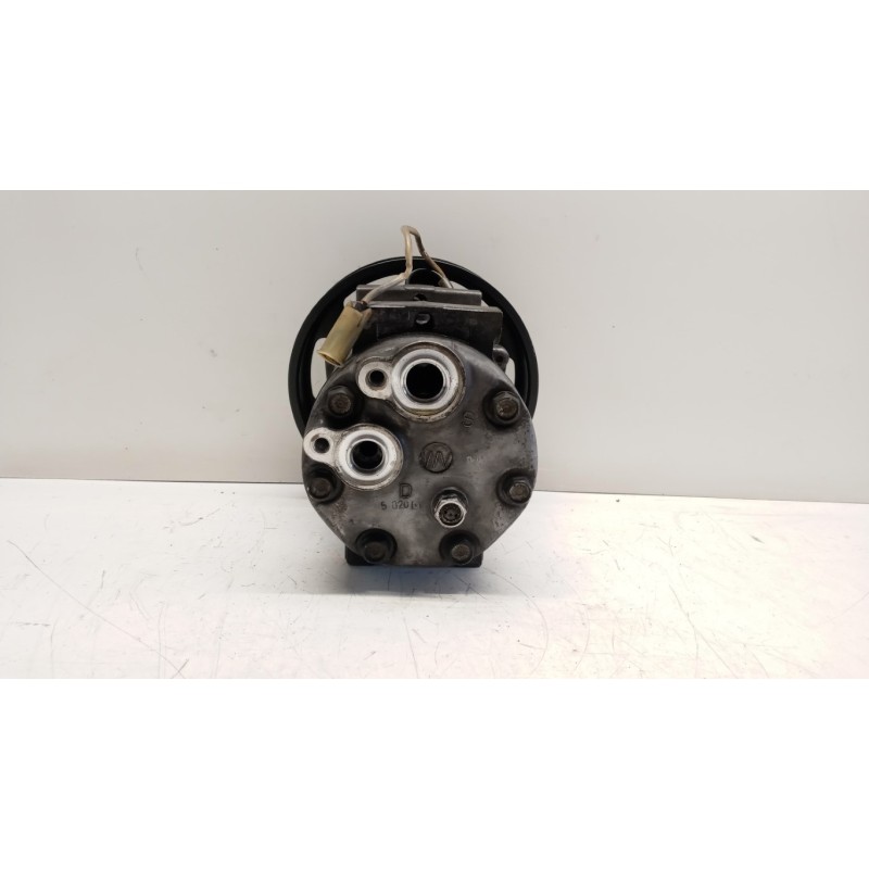 RENAULT truck COMPRESSORE ARIA CONDIZIONATA RENAULT truck T 2014> usato