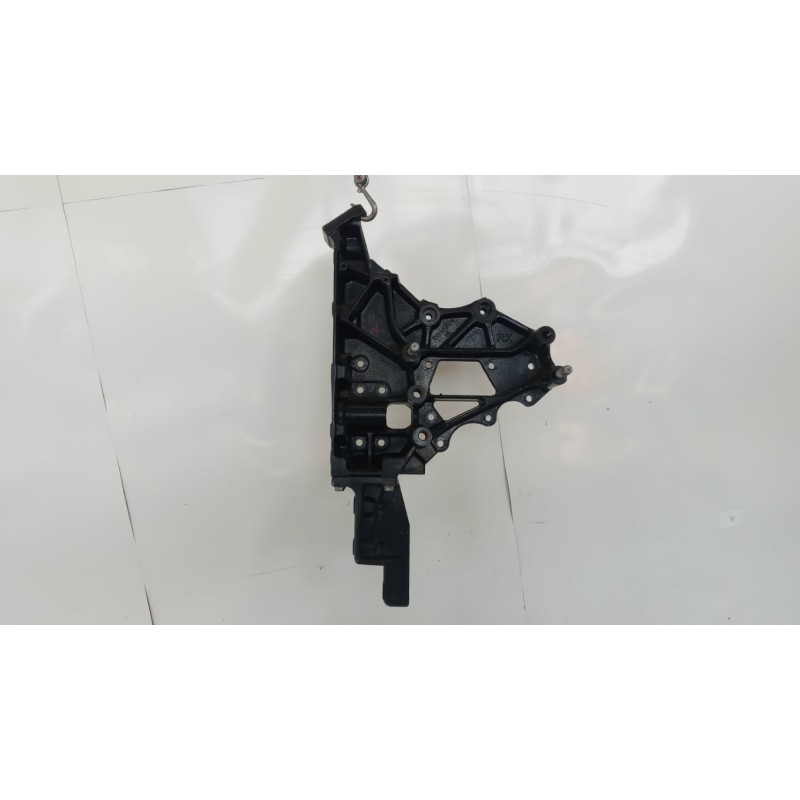 RENAULT truck SUPPORTO PARAURTO RENAULT truck T 2014> usato