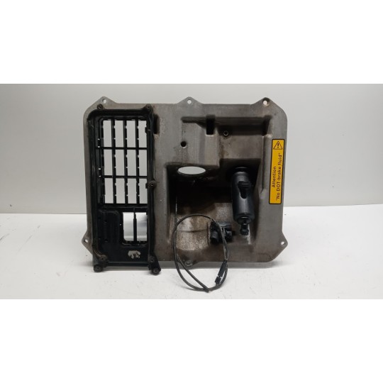 LOCKING FOOT-OPERATED MAN TGM used