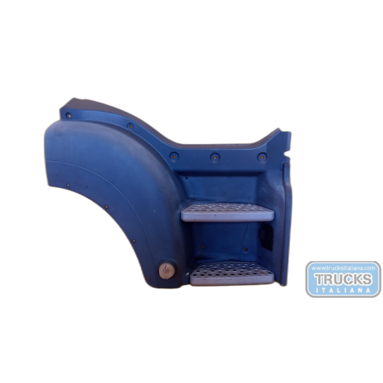 RIGHT FRONT MUDGUARD  MAN TGM used