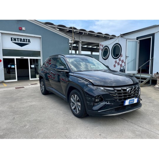 HYUNDAI TUCSON IX35 2WD hev