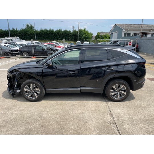 HYUNDAI TUCSON IX35 2WD hev
