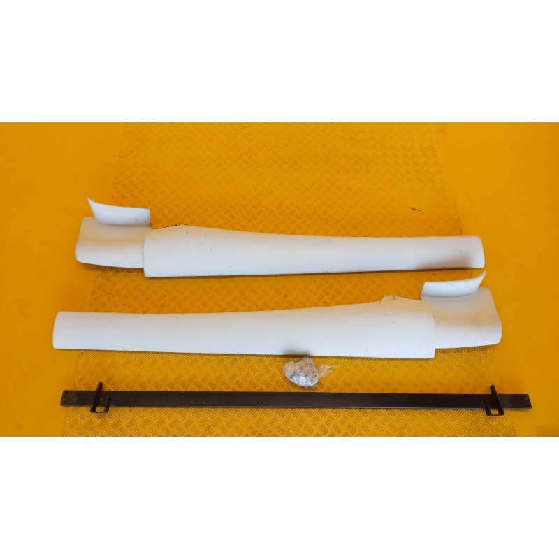 IVECO KIT SPOILER CABINA IVECO EUROCARGO 2013> usato