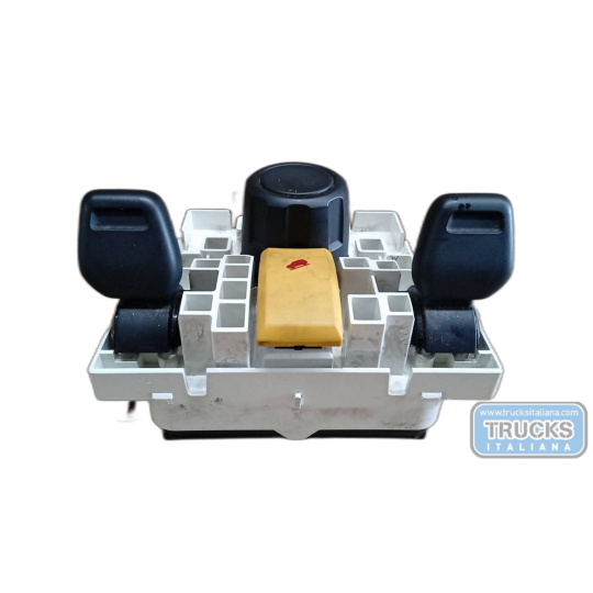INTERRUTTORI E PULSANTI ABITACOLO LAND ROVER Discovery 2004>2009 usato