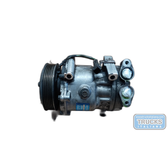 AIR CONDITIONER COMPRESSOR VOLVO V50 used