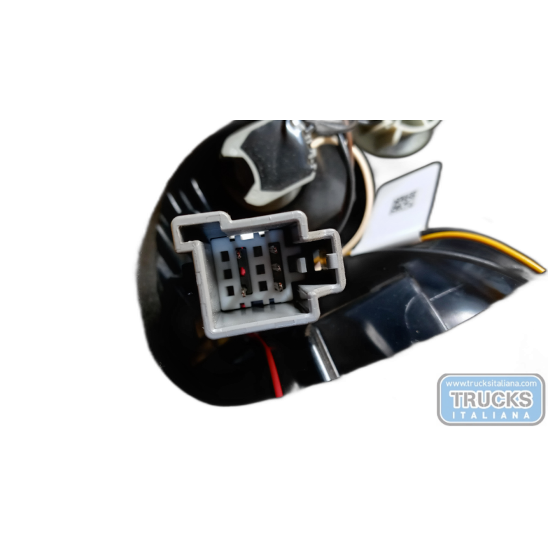 FORD FARO POST ESTERNO LED SINISTRO FORD Fiesta 2013>2017 usato