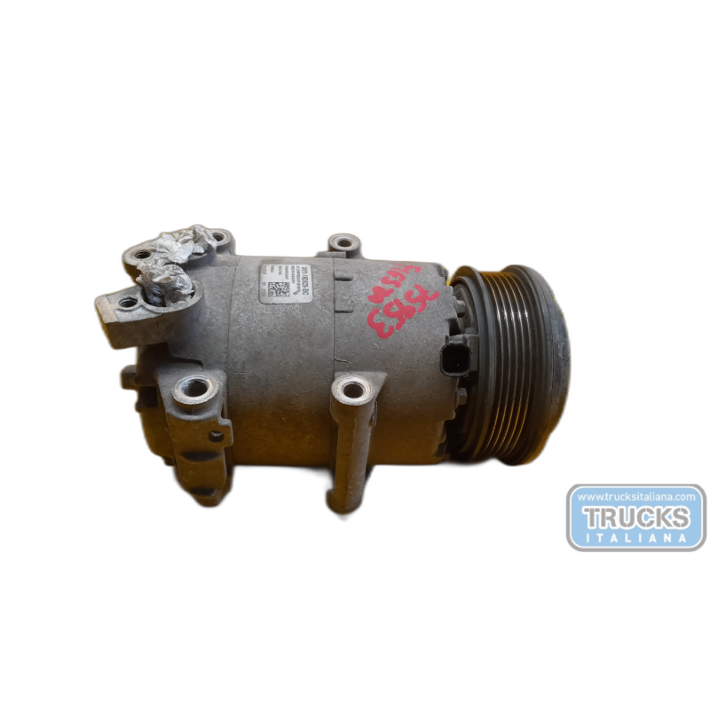 FORD AIR CONDITIONER COMPRESSOR FORD Fiesta 2013>2017 used