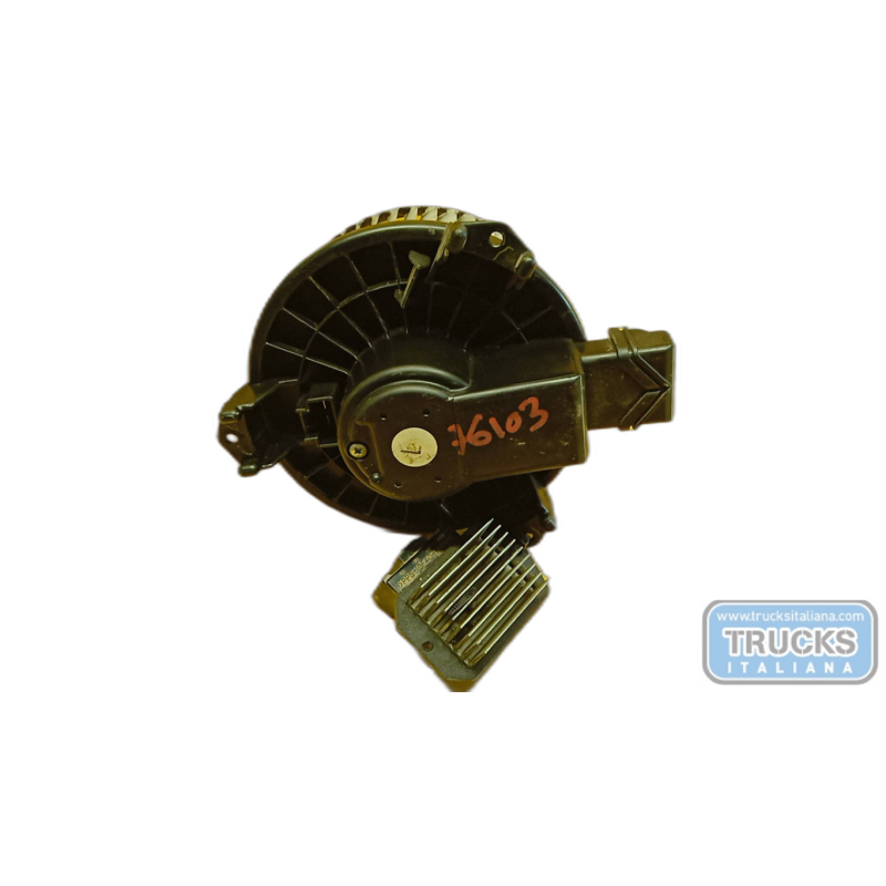 TOYOTA INTERNAL FUN MOTOR  TOYOTA Hilux 2011>2016 used