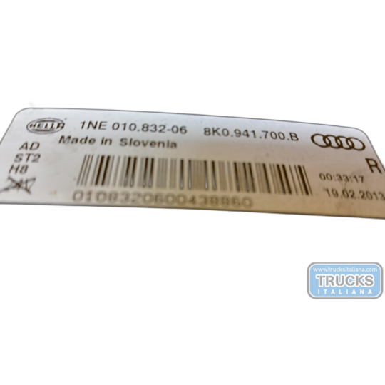 RIGHT FOG LIGHT LAMP AUDI A4 2011>2015 used