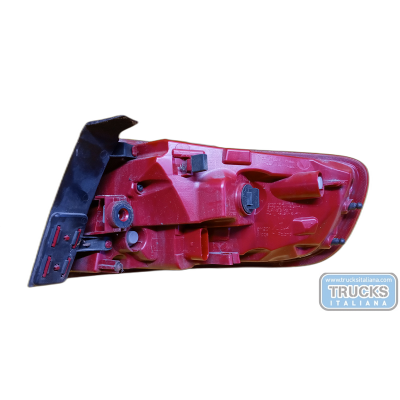 AUDI LEFT REAR LED LIGHT AUDI A4 2011>2015 used