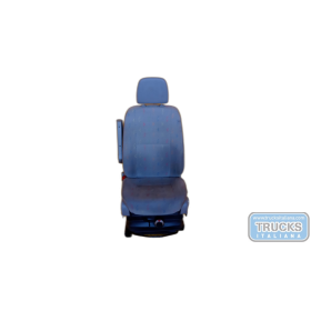 FRONT SEATS VOLKSWAGEN van...
