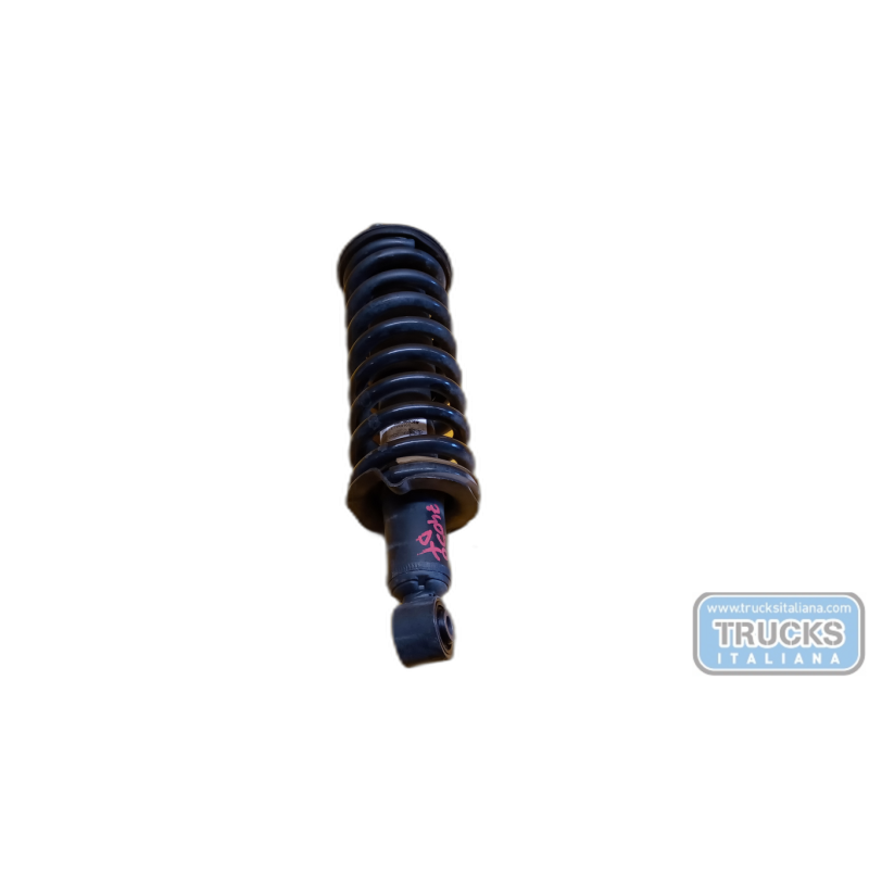 NISSAN RIGHT FRONT SHOCK ASSORBER NISSAN Navarra 2015> used