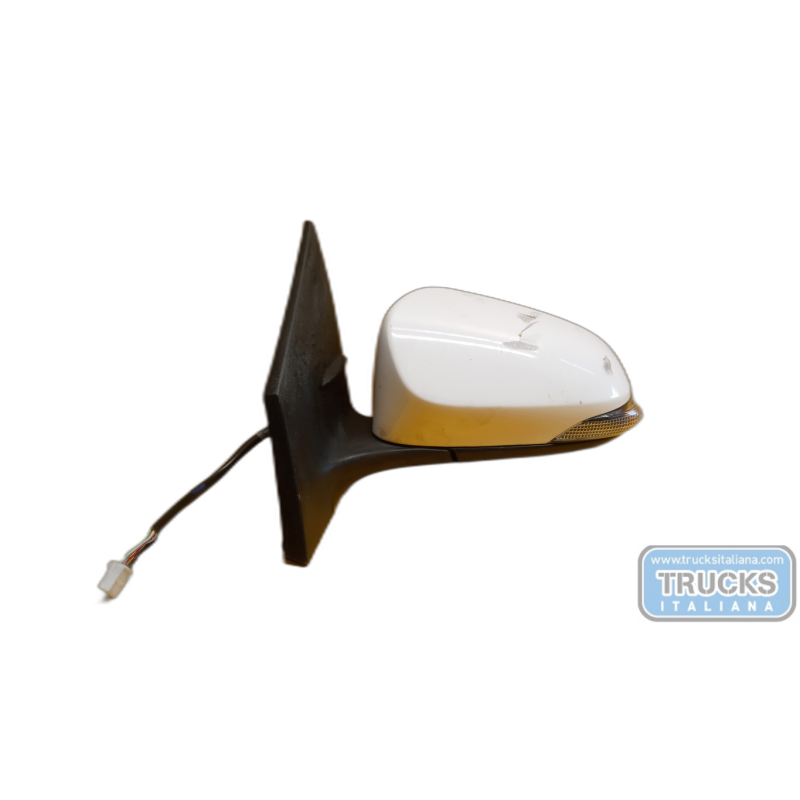 TOYOTA LEFT ELETRIC REAR-VIEW MIRROR  TOYOTA Auris 2013>2015 used