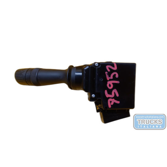 DEVIOTERGI TOYOTA Auris 2013>2015 used