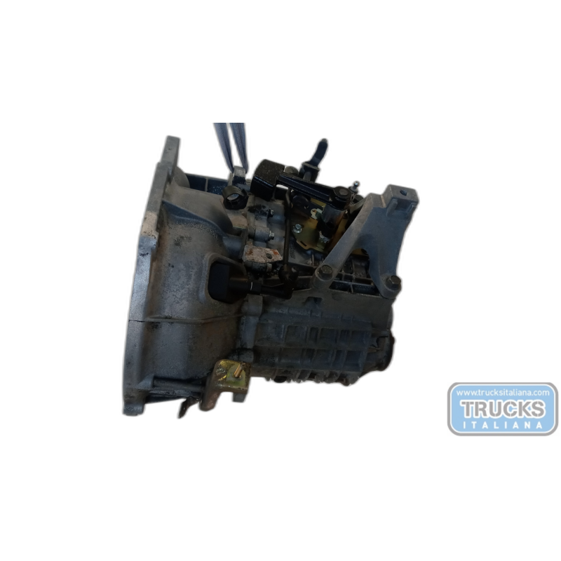 MAZDA GEARBOXES  MAZDA Mazda3 2006>2009 used