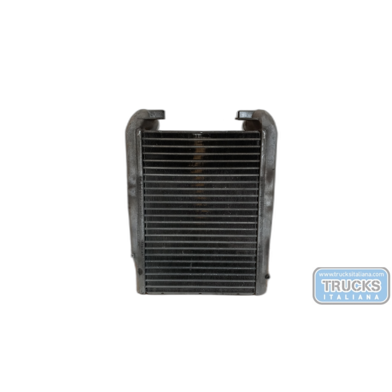 RENAULT truck INTERCOOLERS HEAT RADIATOR  RENAULT truck Midlum used