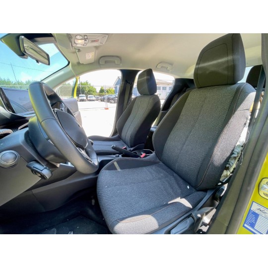 PEUGEOT 208 1.2 BENZINA STYLE