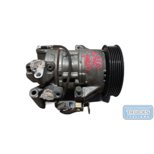 COMPRESSORE ARIA CONDIZIONATA TOYOTA Yaris 1999>2003 usato
