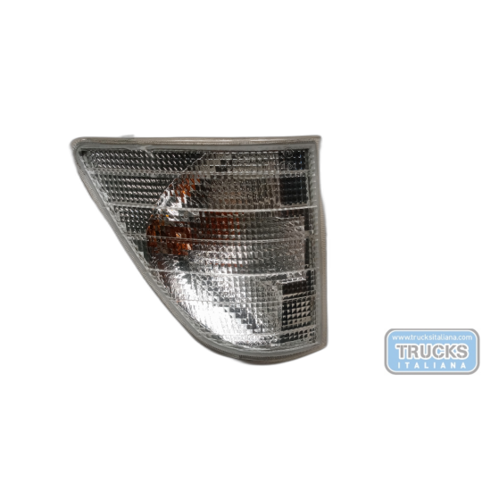 FRECCIA ANTERIORE DESTRA MERCEDES-BENZ van Sprinter 1995>2001 usato