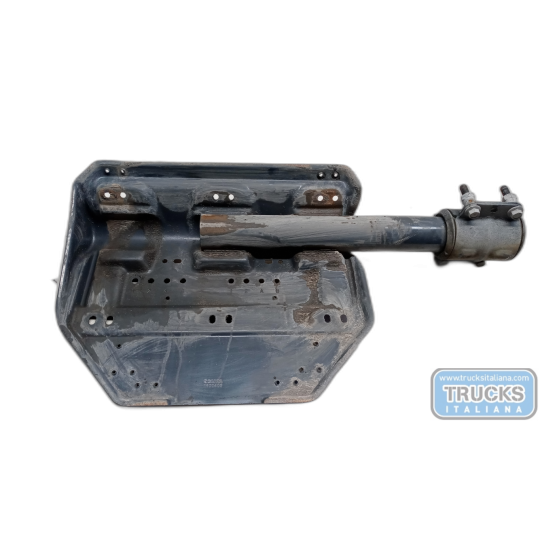 SUPPORTO PARAFANGO POSTERIORE SCANIA Serie R 2014> usato