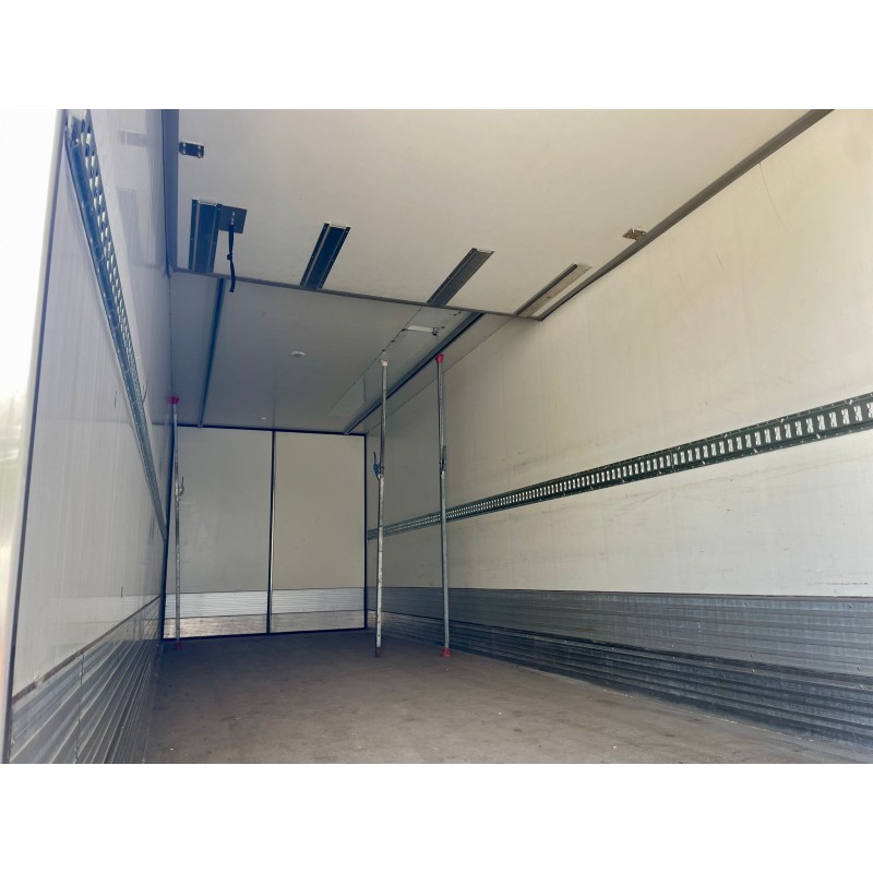 DAF DAF CF 450 FAN 6X2 ISOTERMICO + FRIGO CARRIER-