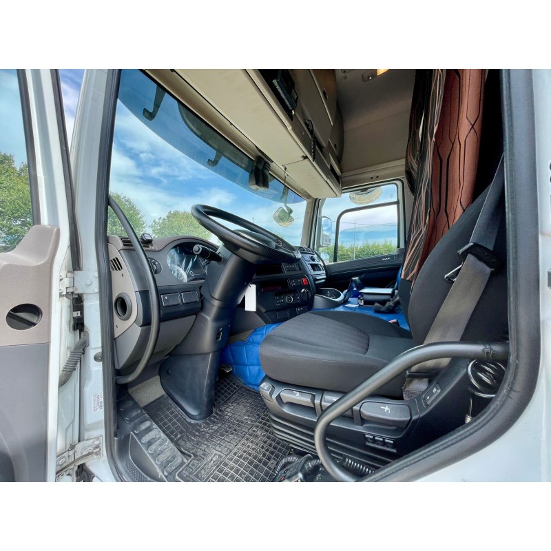 DAF DAF CF 450 FAN 6X2 ISOTERMICO + FRIGO CARRIER-
