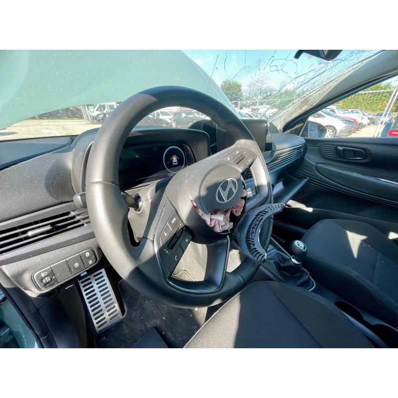 HYUNDAI HYUNDAI BAYON MPi XLINE MT