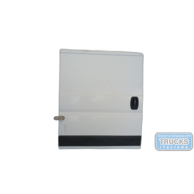 RIGHT SIDE SLIDING DOOR...
