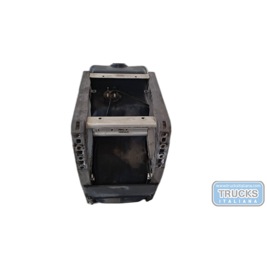 SERBATOIO ADBLUE VOLVO truck FH euro 6 usato