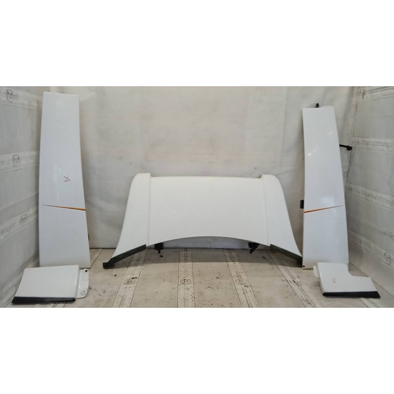 VOLVO truck KIT SPOILER CABINA VOLVO truck FH euro 6 usato