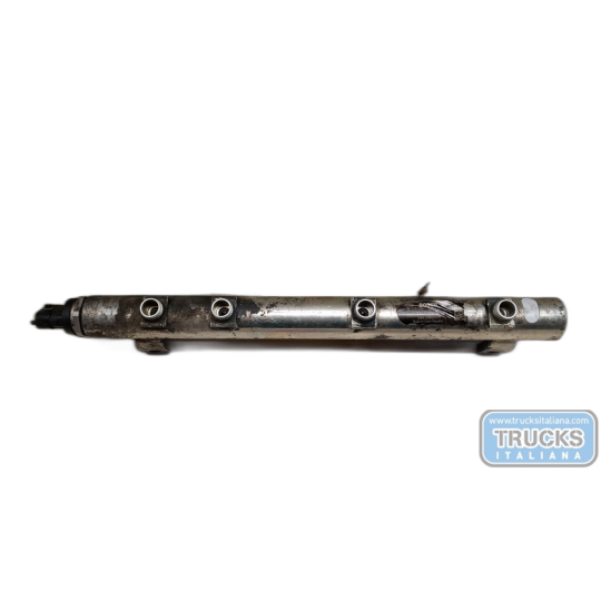RIPARTITORE RAIL DEL CARBURANTE FIAT van Ducato 2014> usato