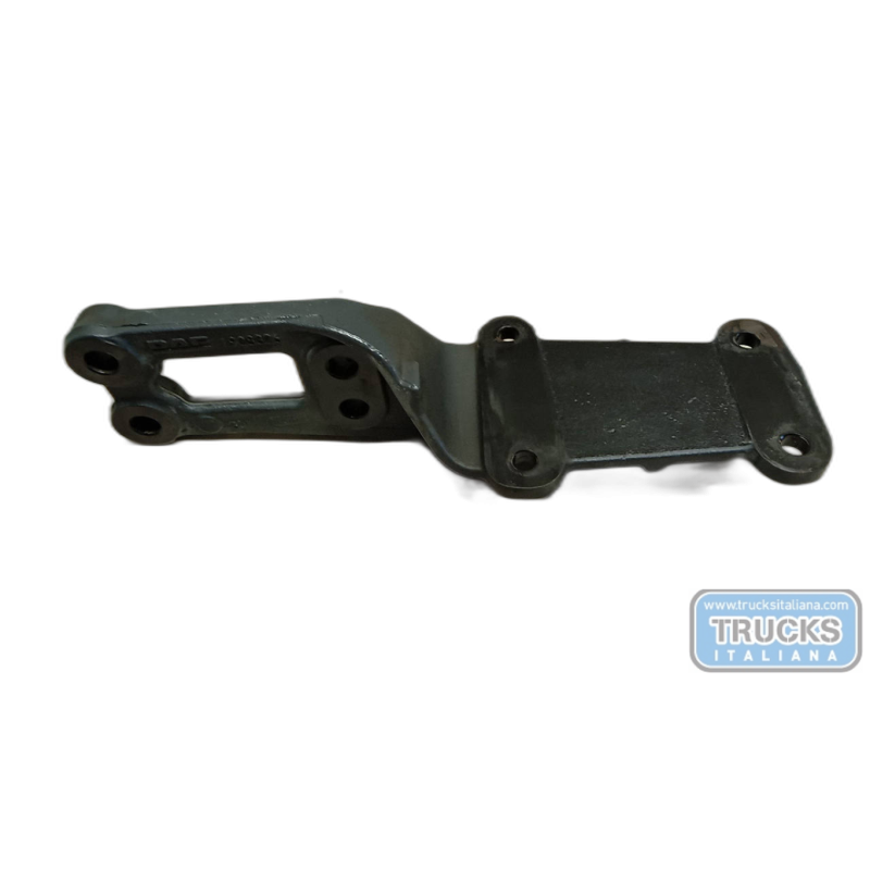 DAF SUPPORTO PARAURTO DAF XG usato