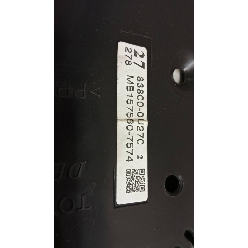 TOYOTA QUADRO STRUMENTI TOYOTA Yaris 2014>2017 usato