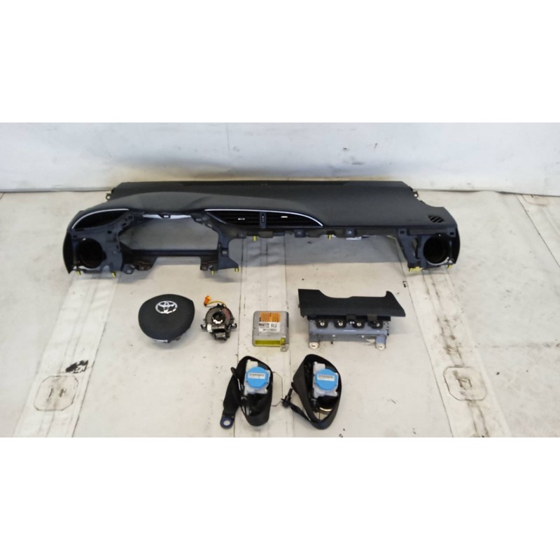 TOYOTA KIT AIR BAG TOYOTA Yaris 2014>2017 usato