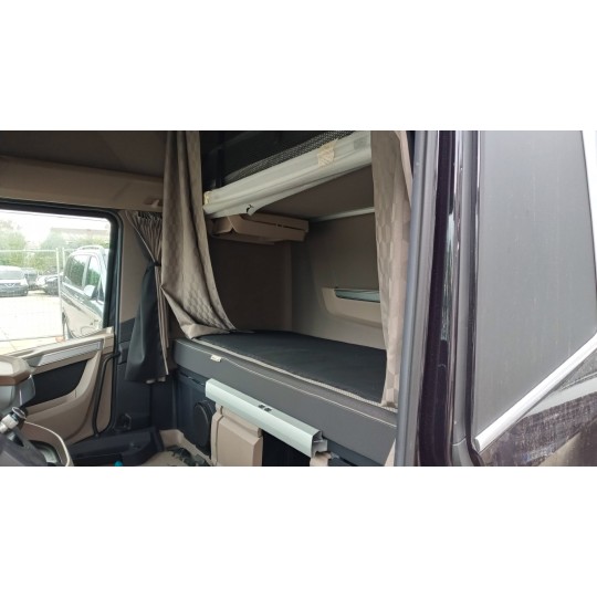 COMPLETE CABIN DAF XG used