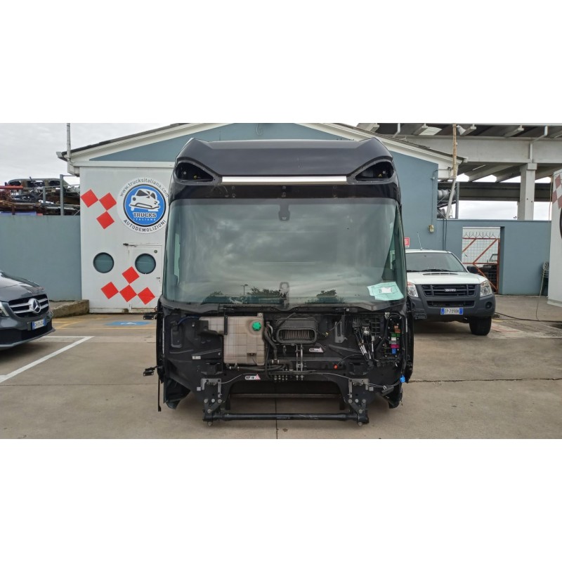 DAF CABINA DAF XG usato