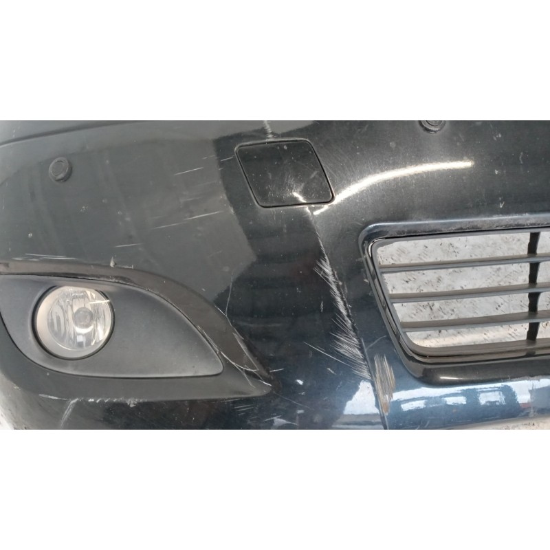 TOYOTA PARAURTI ANTERIORE TOYOTA Yaris 2008>2011 usato