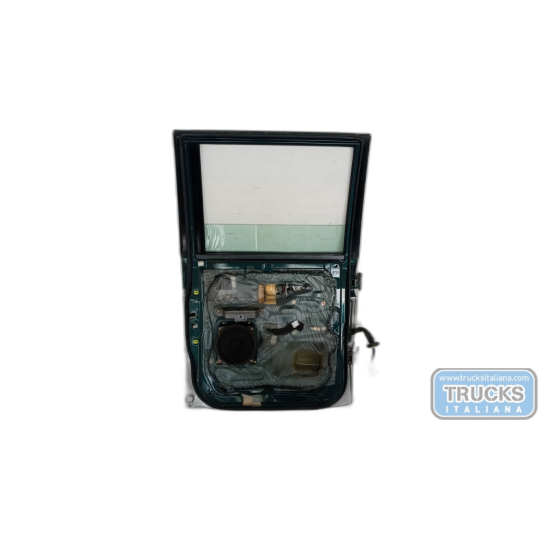 LEFT REAR DOOR  MITSUBISHI L200 1998>2000 used