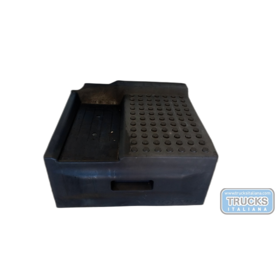 COPERCHIO PORTABATTERIA VOLVO truck FH euro 6 usato