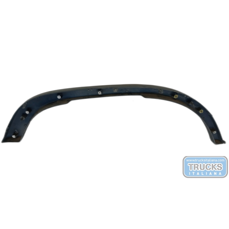 VOLVO truck PLASTIC MUDGUARDS TO THE LEFT VOLVO truck FH euro 6 used