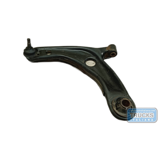 BRACCIO OSCILLANTE ANTERIORE INFERIORE SINISTRO TOYOTA Yaris 2008>2011 usato