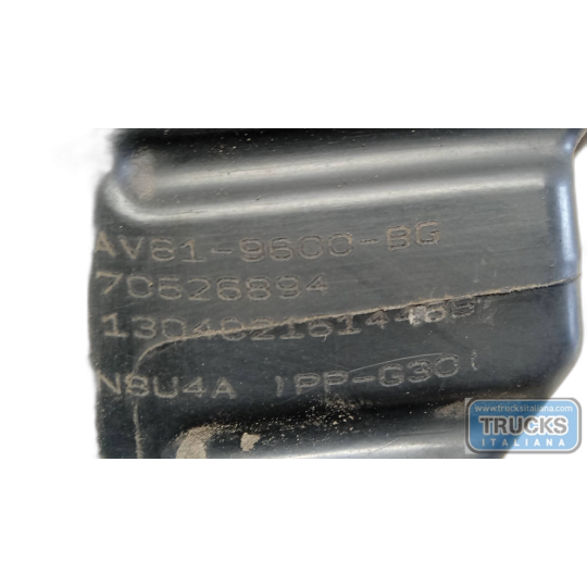 SCATOLA FILTRO VOLVO V40 2012>2016 usato