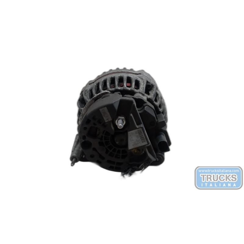 AUDI ALTERNATORE AUDI A4 2000>2004 usato