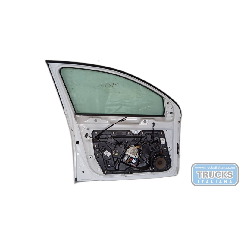 VOLKSWAGEN PORTA ANTERIORE SINISTRA VOLKSWAGEN Golf 6 2008>2012 usato