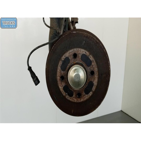 ASSALE POSTERIORE RENAULT Clio 2005>2009 usato